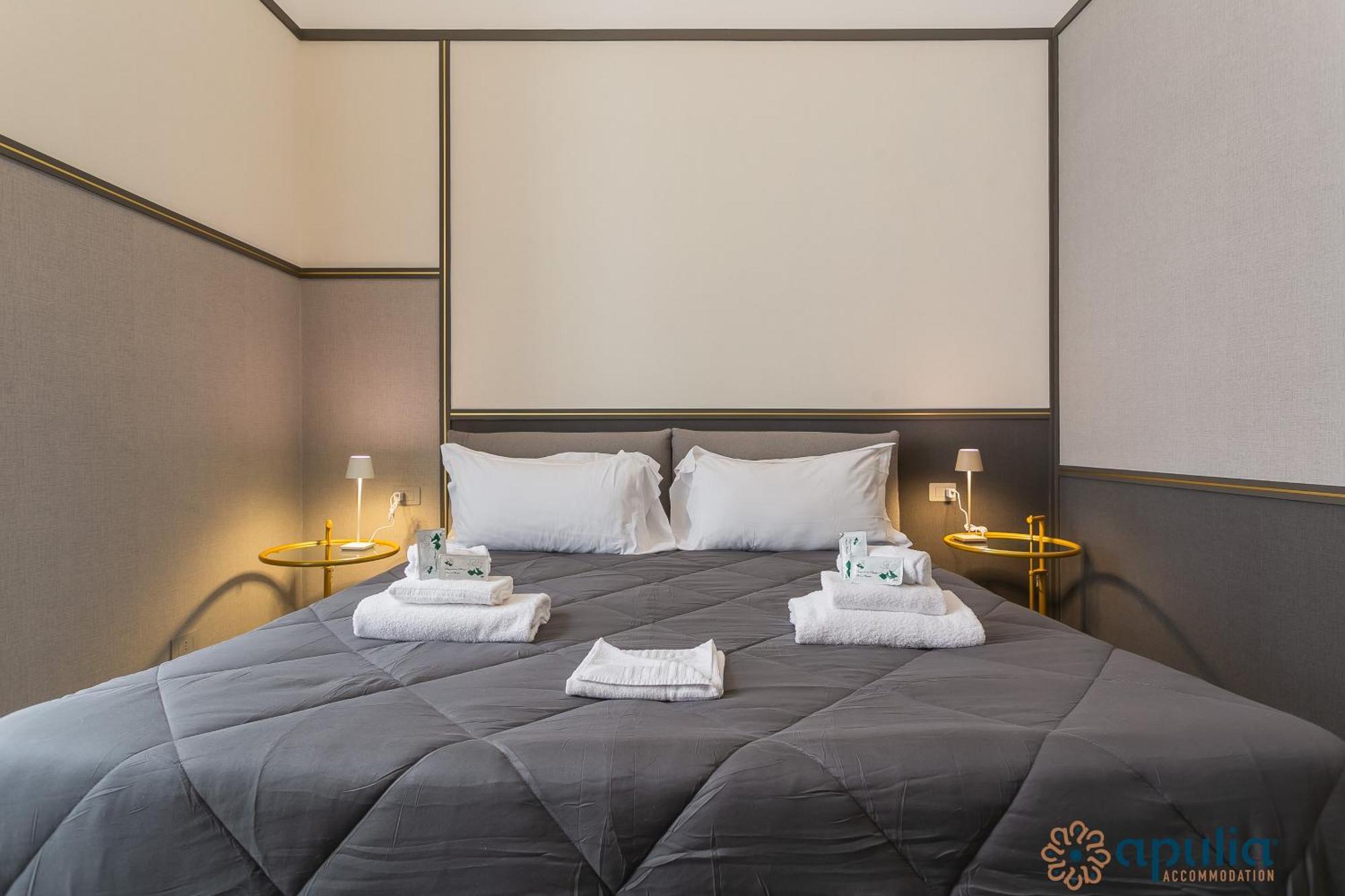 Palazzo Piccinni 97 By Apulia Guest house *