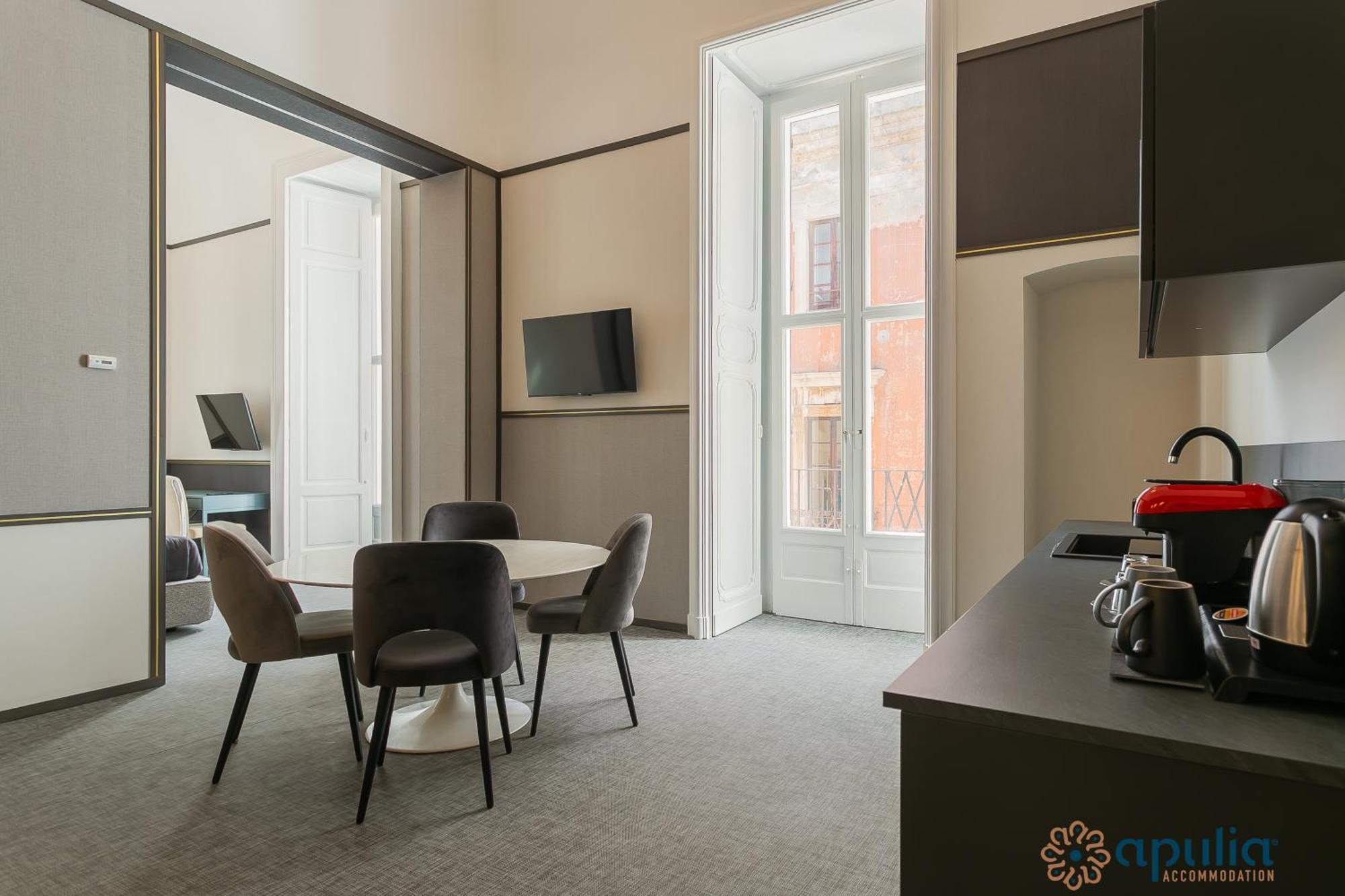 Palazzo Piccinni 97 By Apulia Guest house *