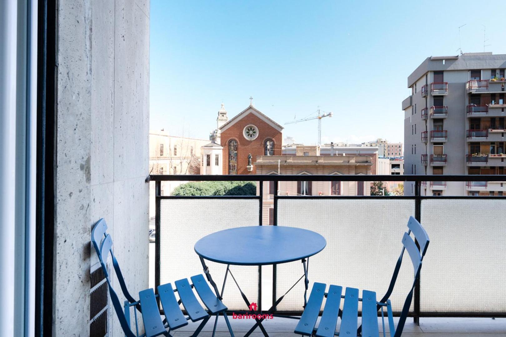 Apartment Barirooms - Picca 24