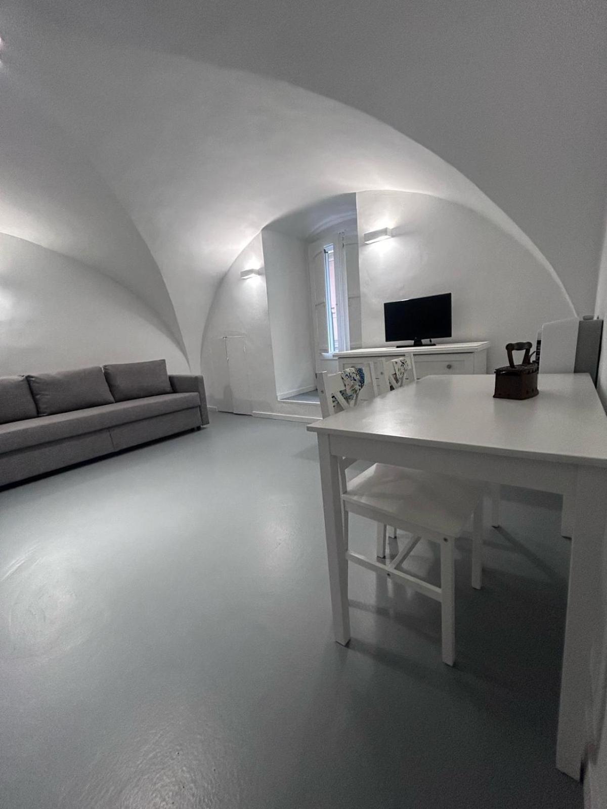 White Dome Retriet Apartment Bari