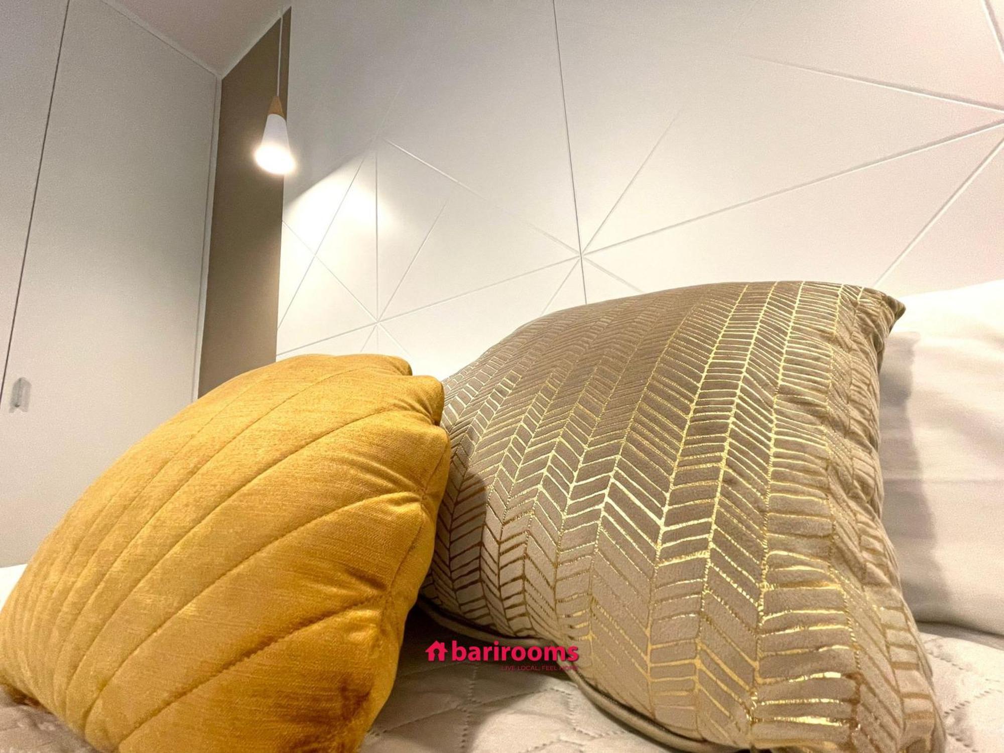 Apartment Barirooms - Picca 24 *