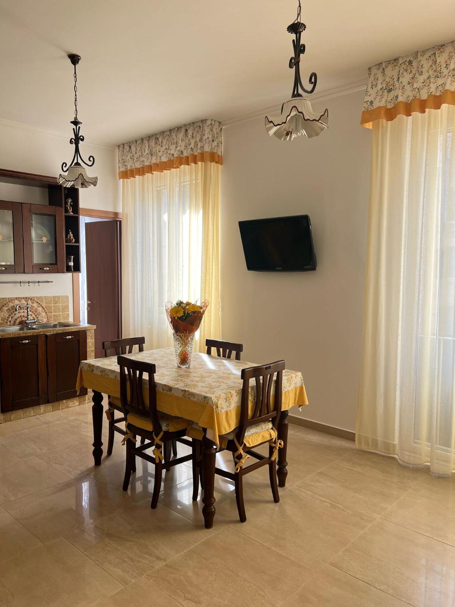 Apartment Radames House *