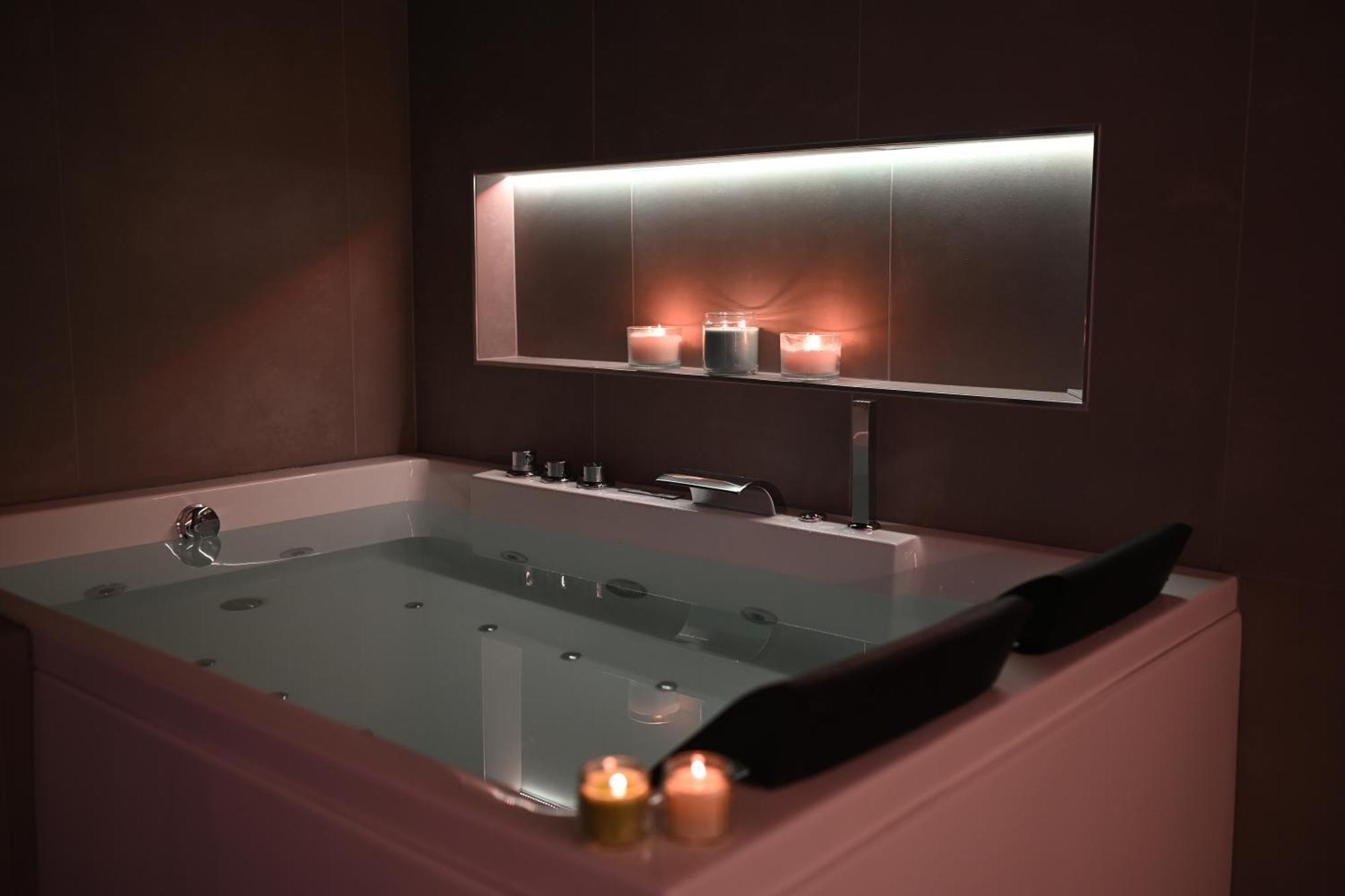 Nhà khách La Finestra Sul Campanile Luxury & Loft Bari