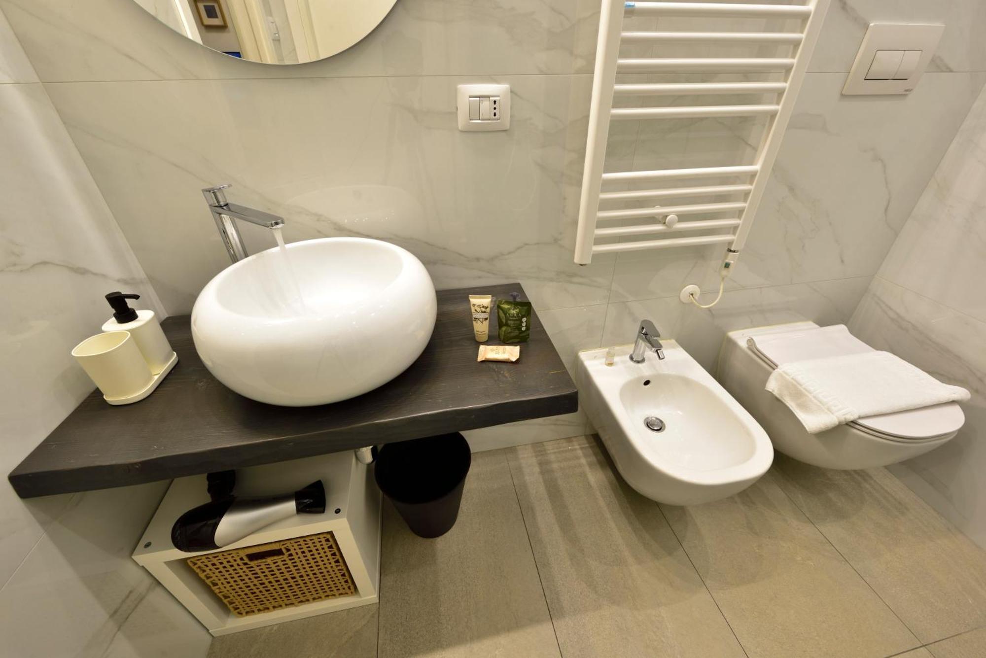 Tanzi 12 - Modern House Apartman Bari