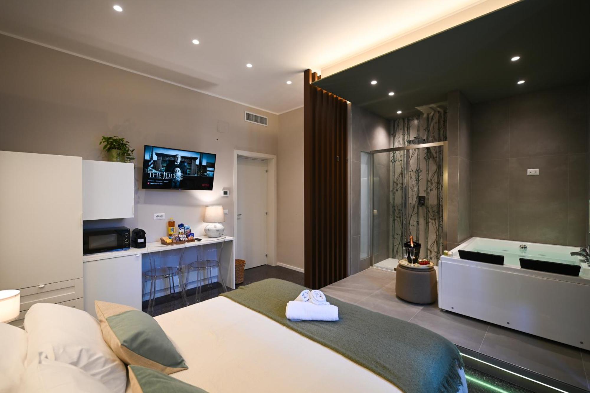 La Finestra Sul Campanile Luxury & Loft *