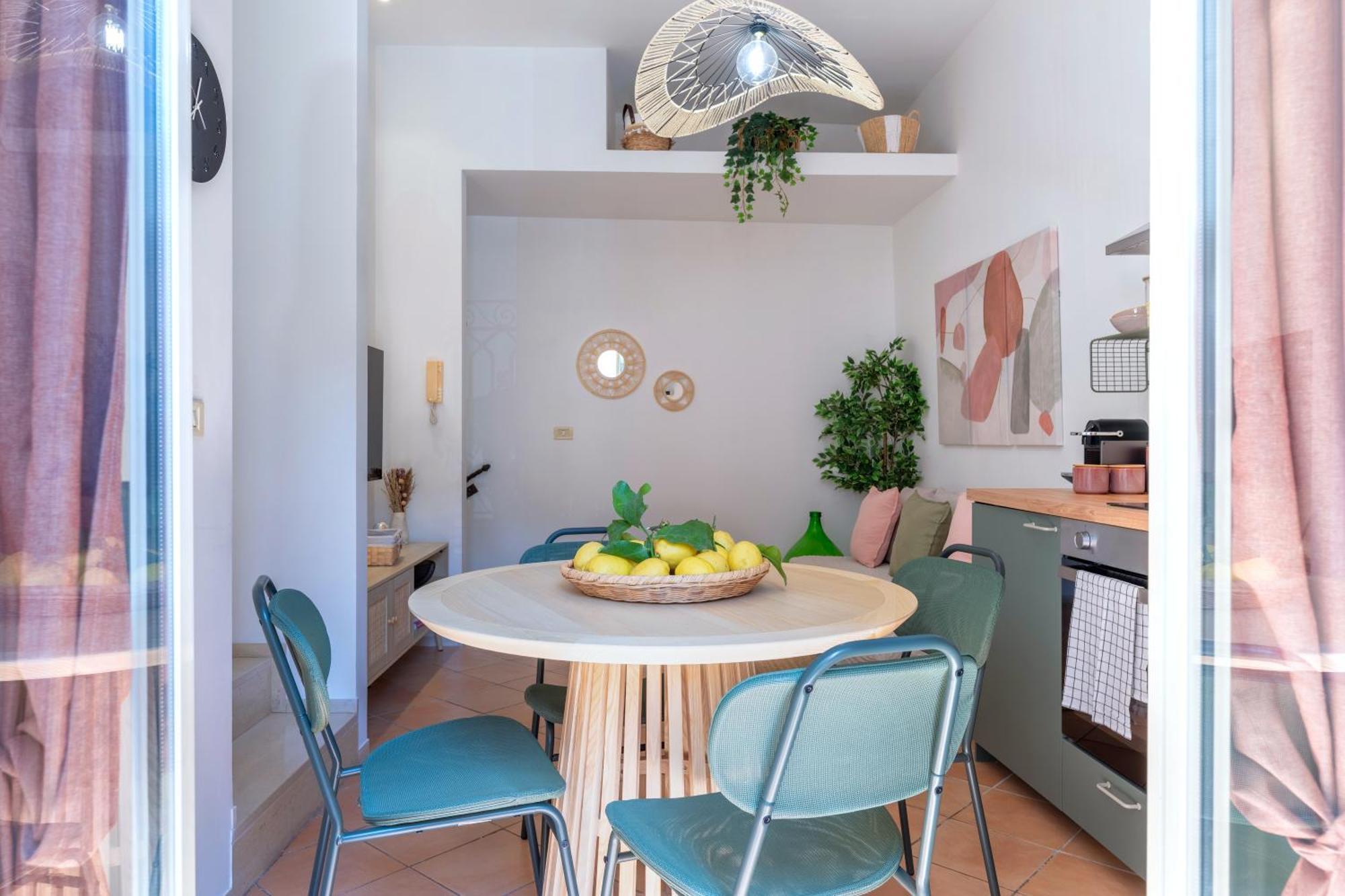 Palazzo Dama - Live Like A Local In Vecchia * Bari