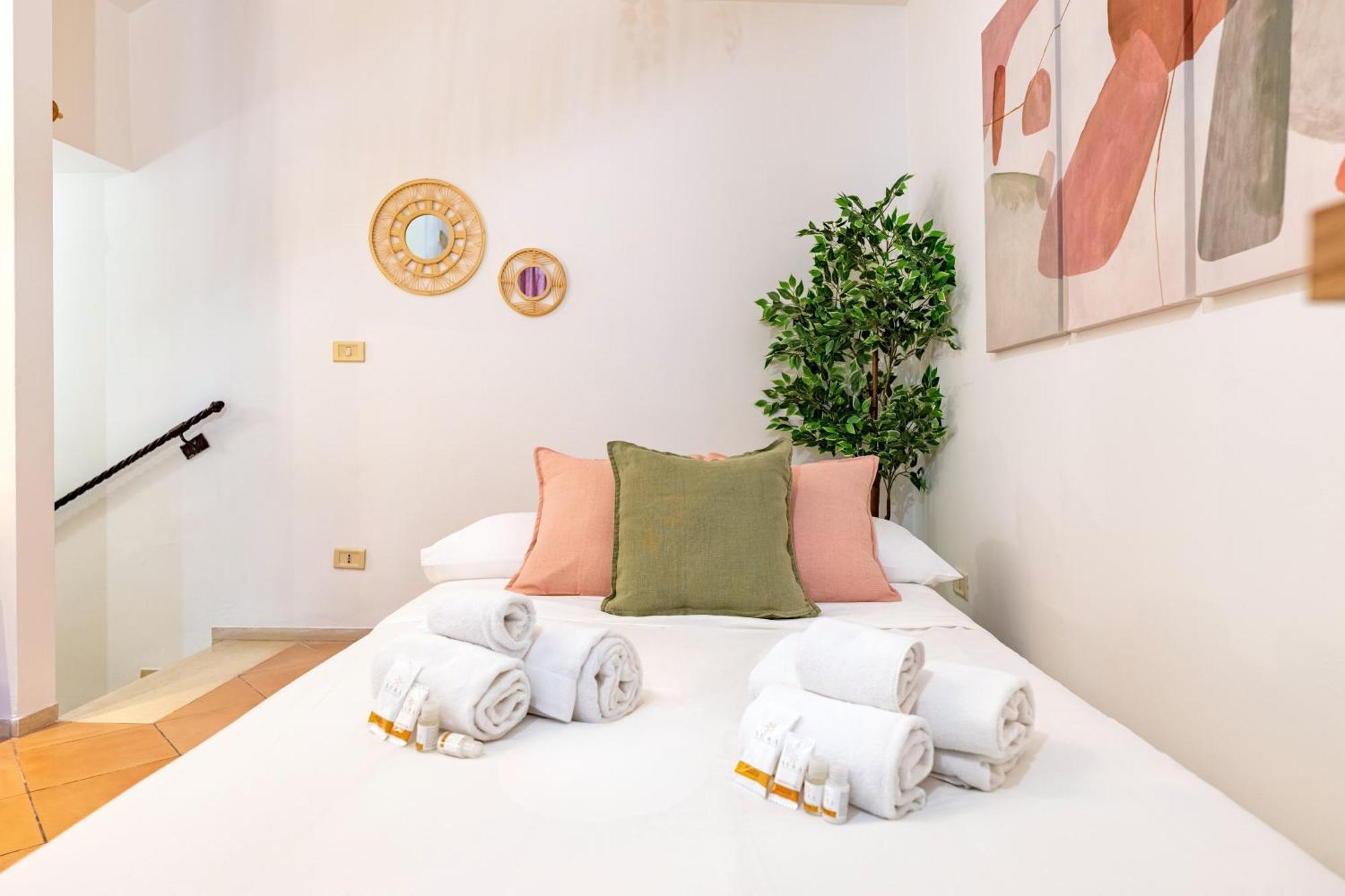 Palazzo Dama - Live Like A Local In Vecchia Appartement Bari