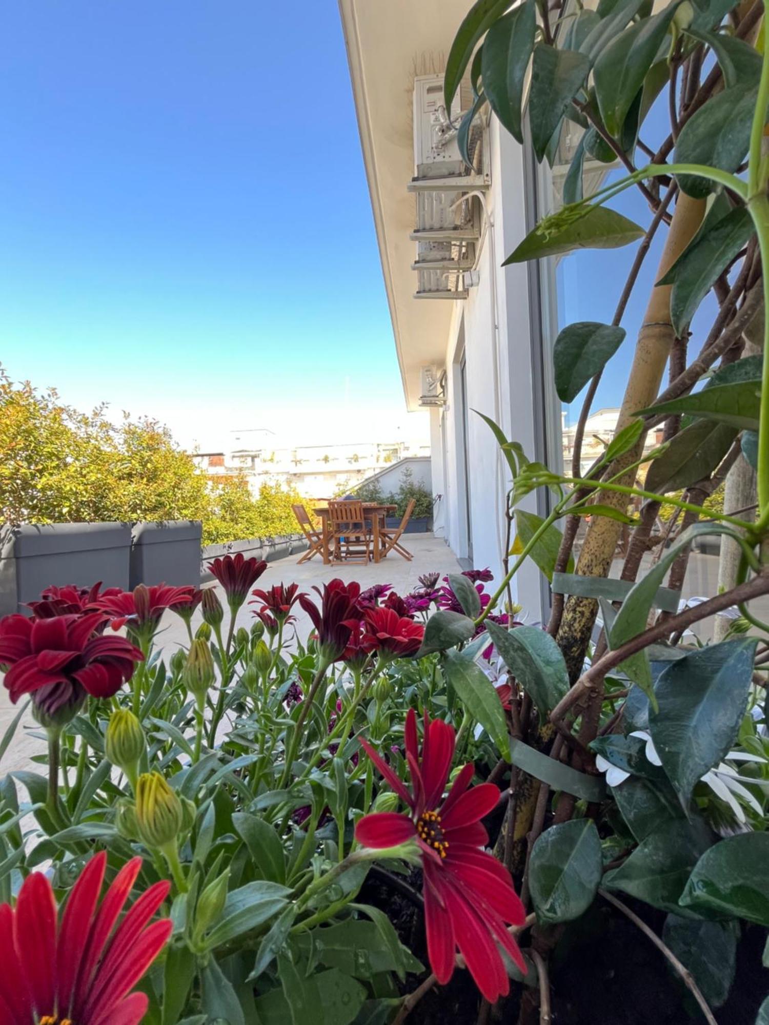 Apartment Elegant Penthouse Near *