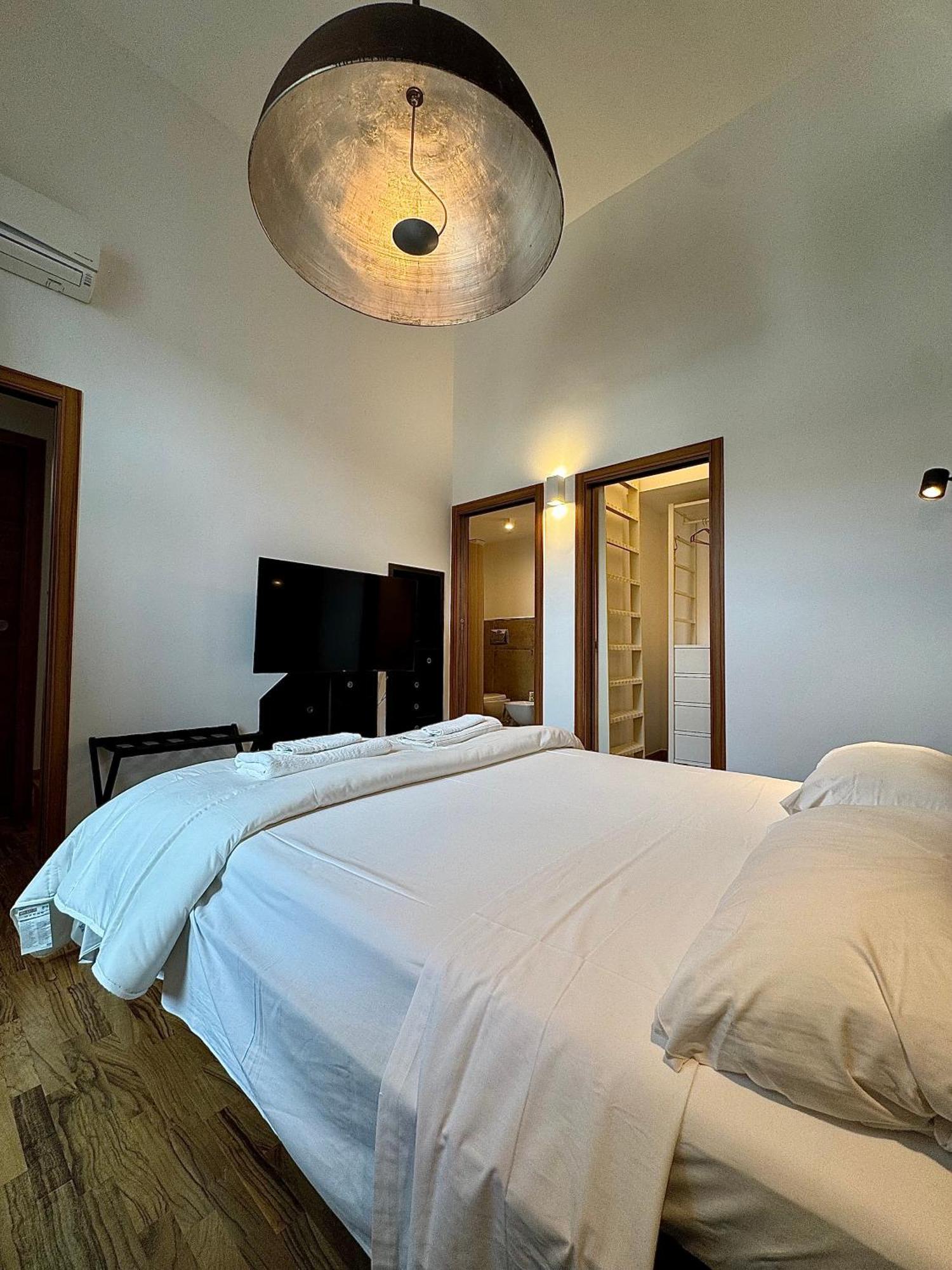 Dimora Petruzzelli Apartment Bari