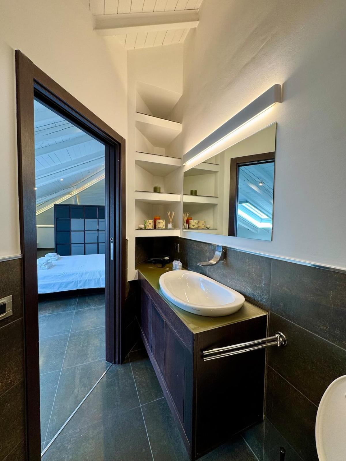Petruzzelli Loft Apartment *