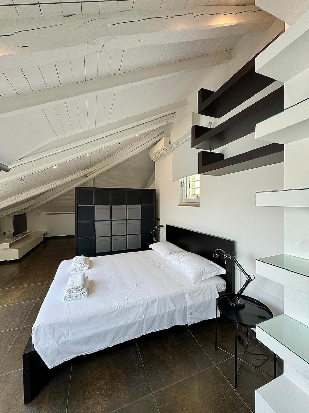 Apartment Petruzzelli Loft Bari