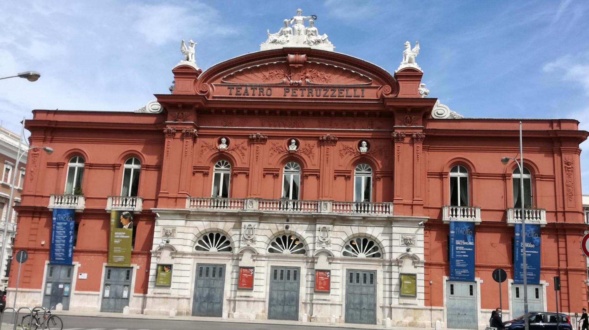 Cosmopolitan-bari