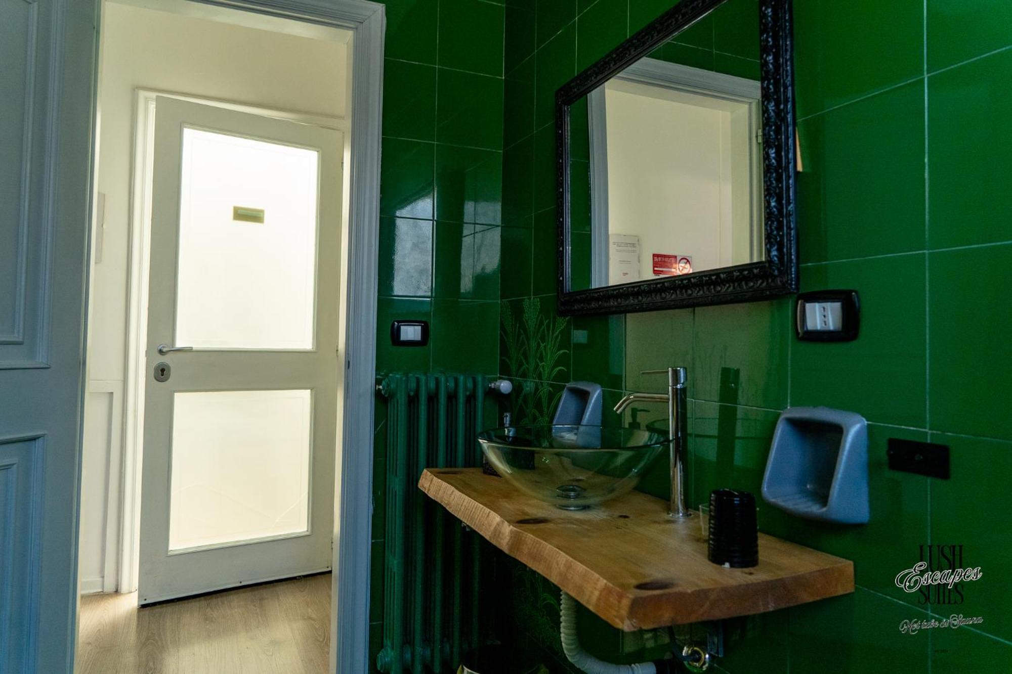 Apartment Lush Escape - Hottube And Sauna Bari