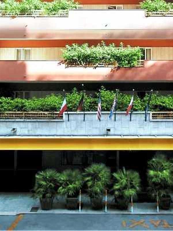 Hotel Victor Bari