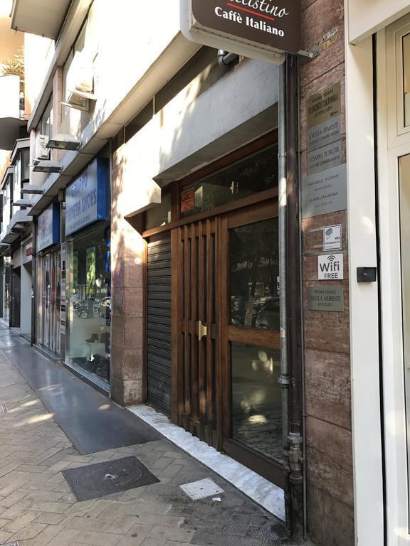Cavour 124 -guest-room- Bed & Breakfast Bari
