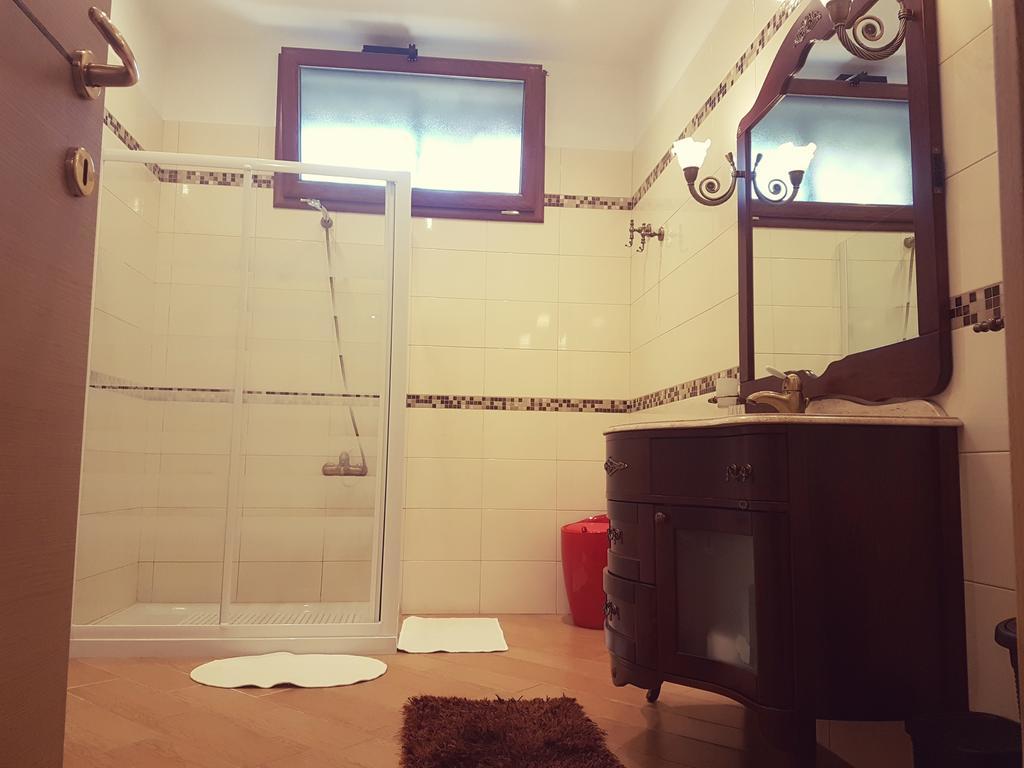 Simpson - Aeroporto Di - Guest house