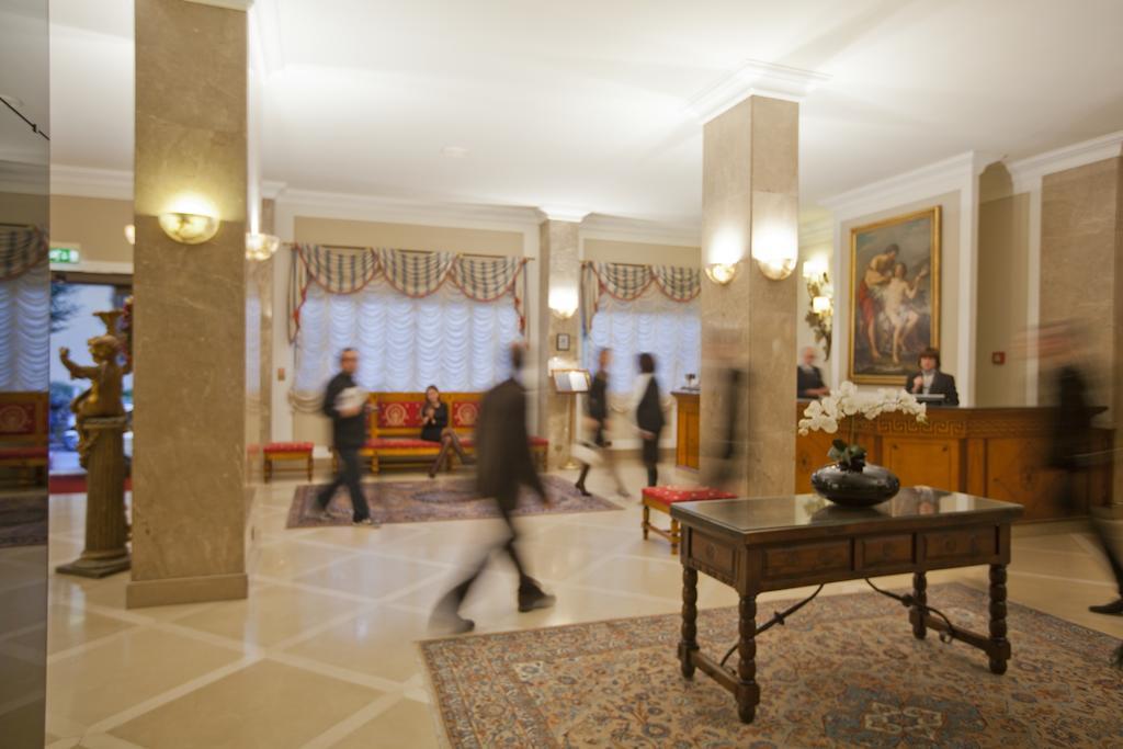 Palace Hotel 4*