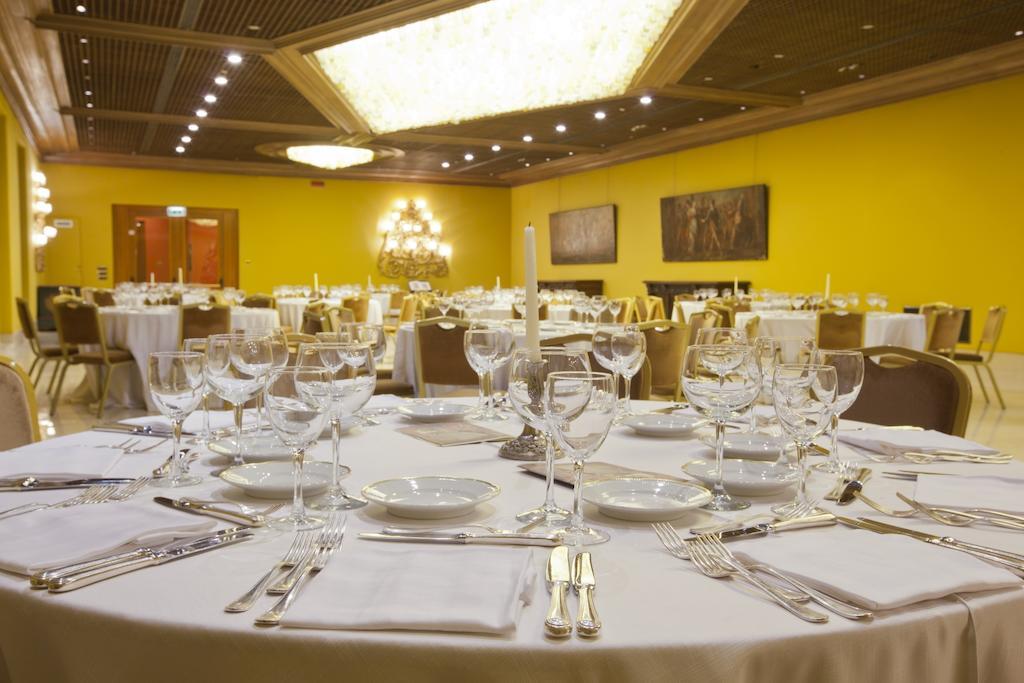 Hotel Moevenpick Hotel Bari