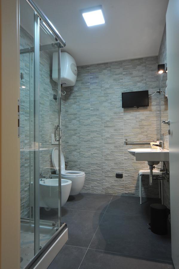 Gatto Bianco House 2* Bari