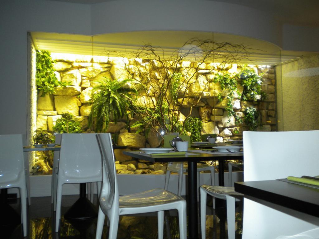 Hotel Victor 3*