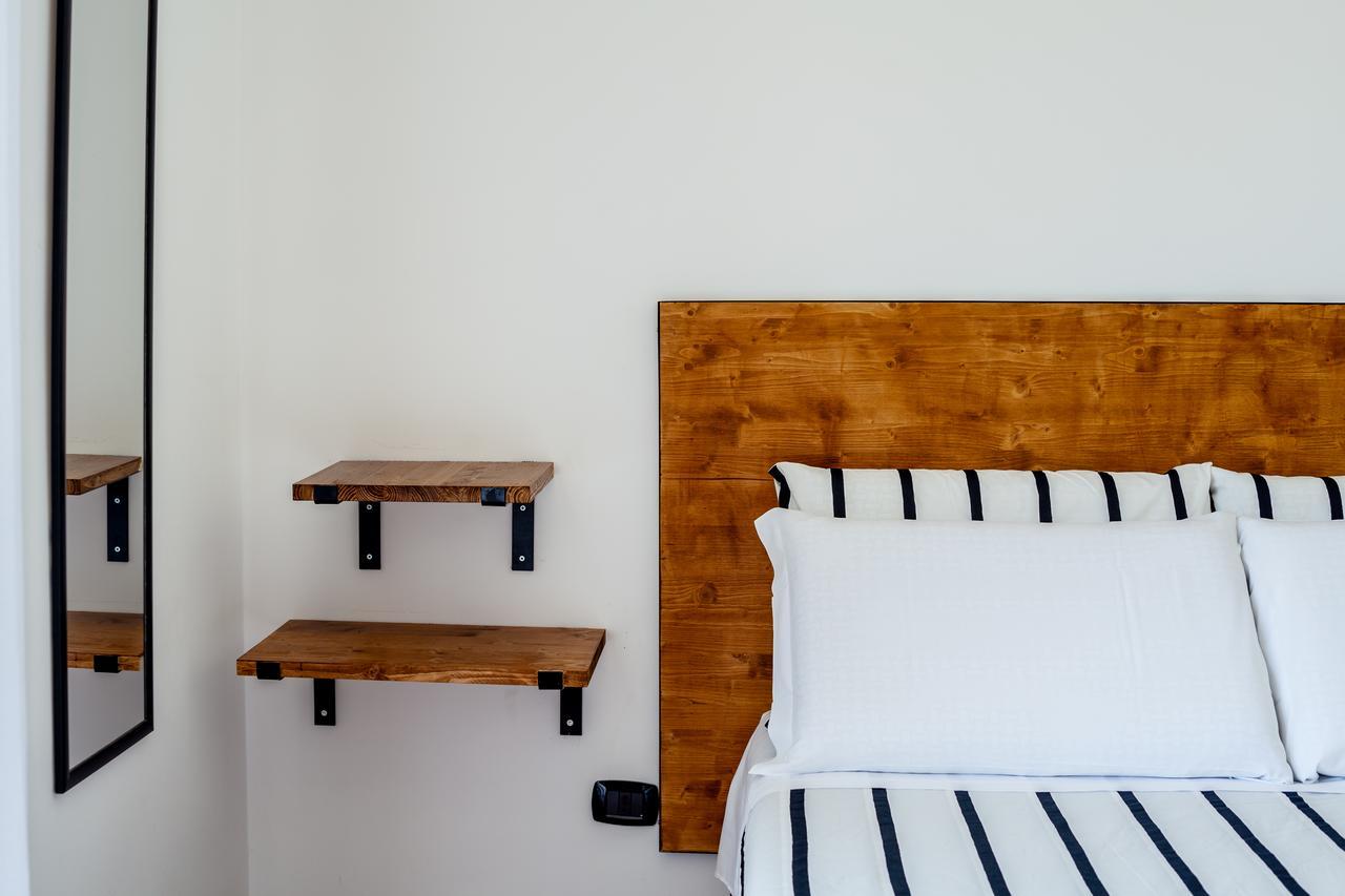 Bed & Breakfast Travel