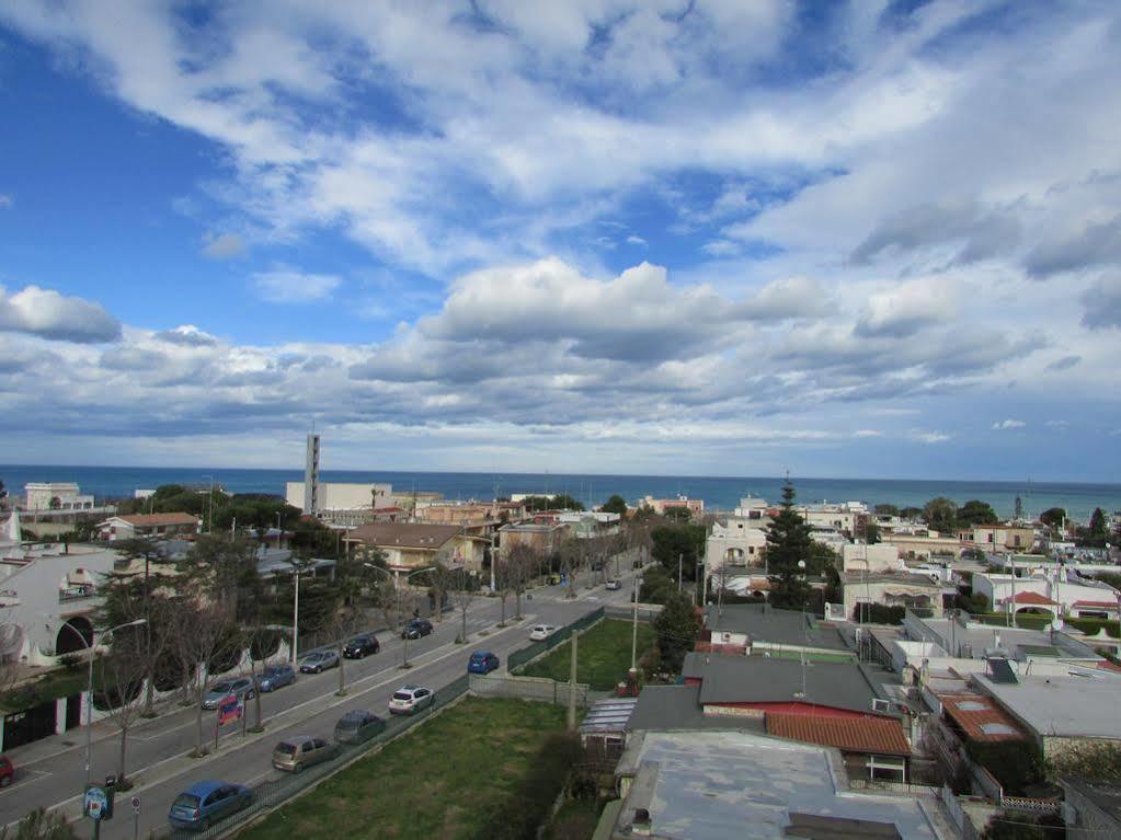 La Baia 3*