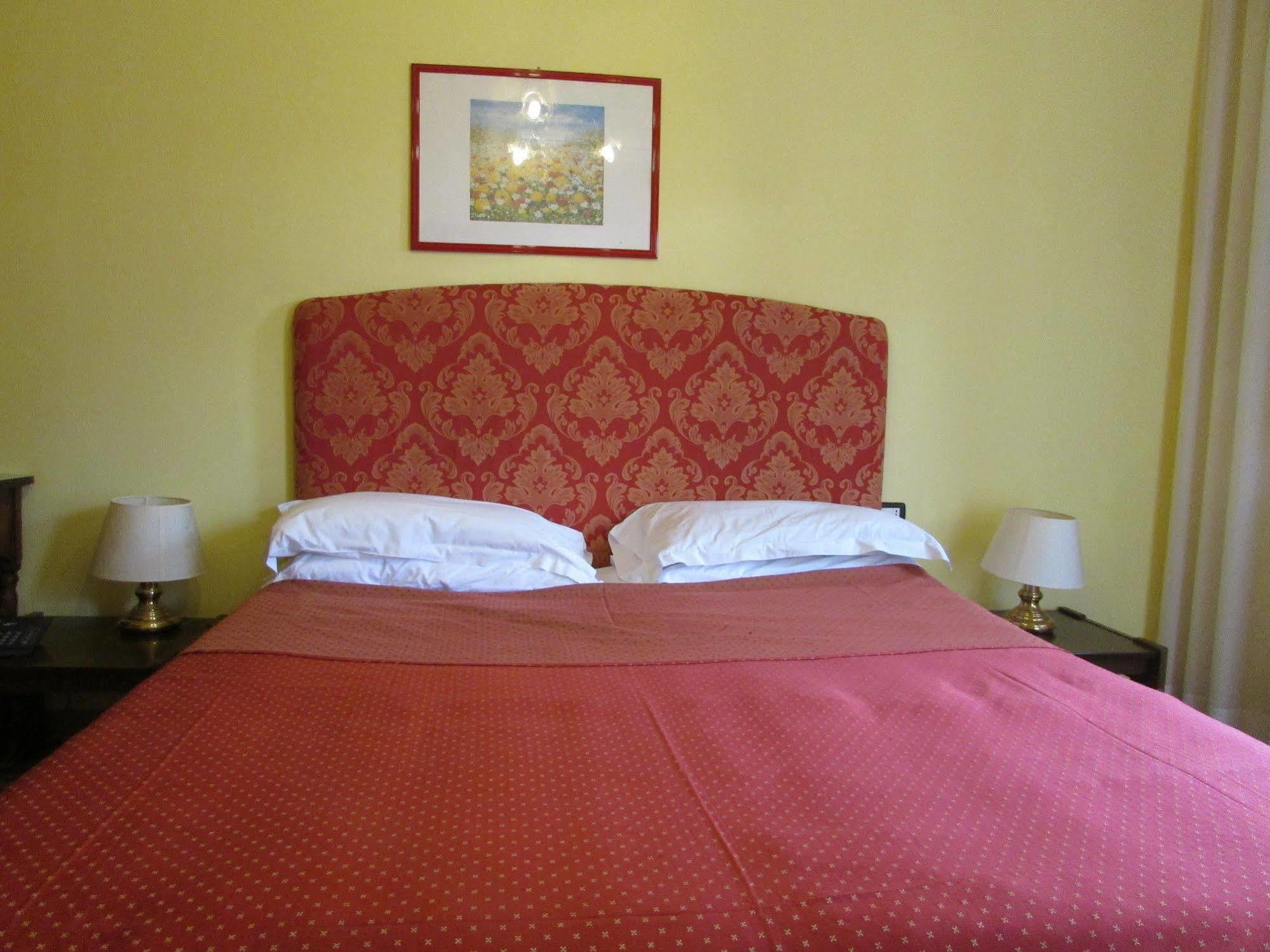 Hotel Masseria Sant'anna 4*