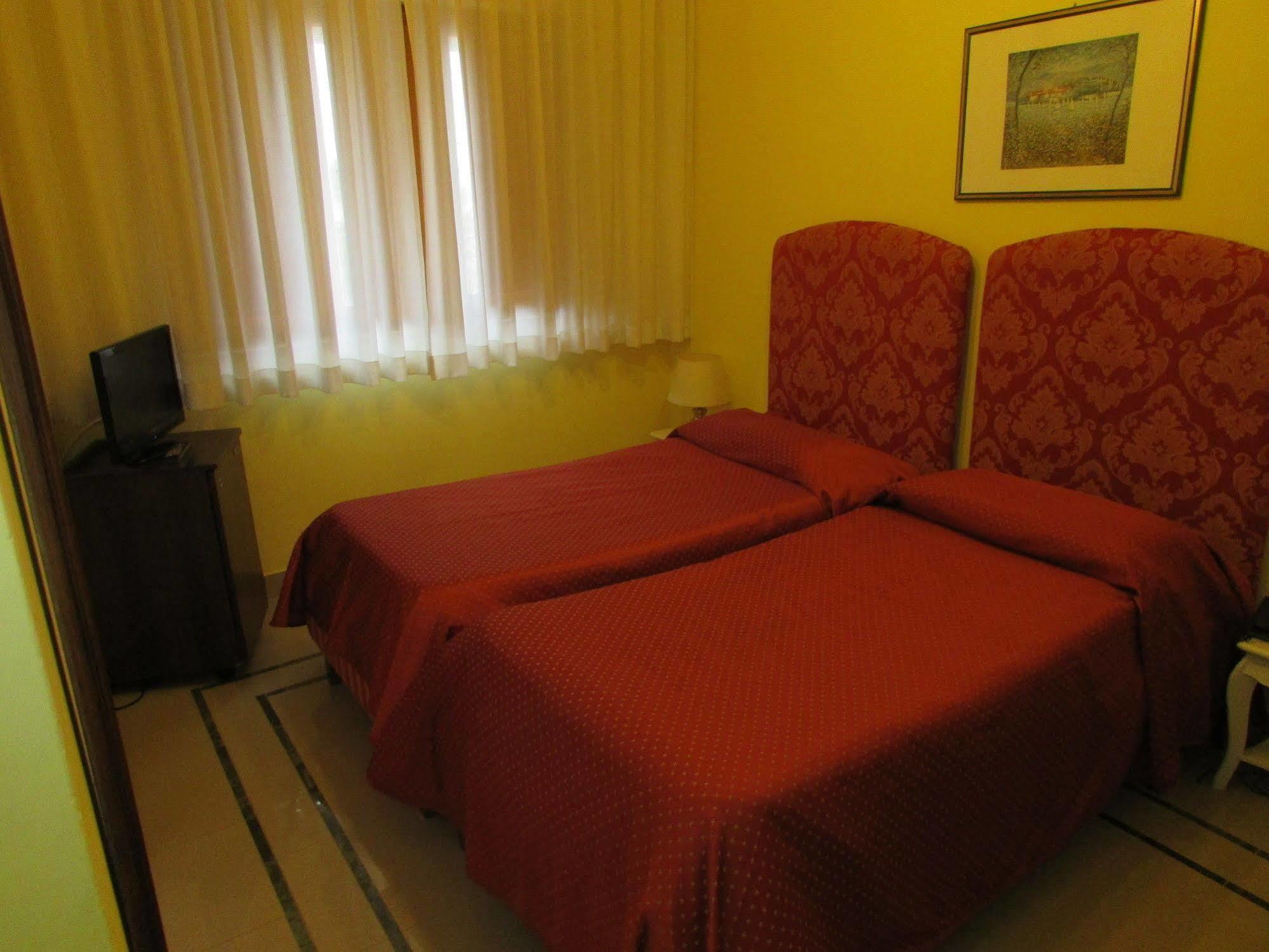 Hotel Masseria Sant'anna 4*