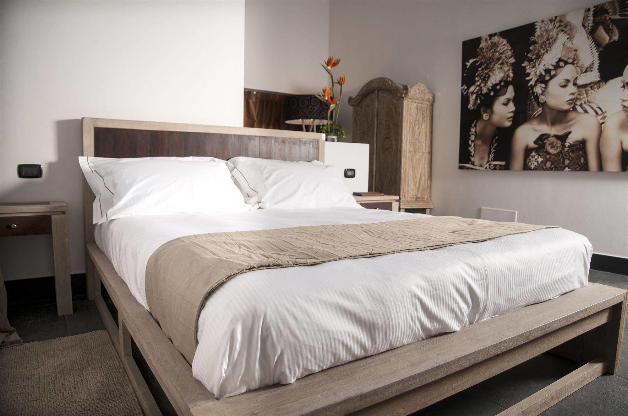 Seven Maze Charming House 2* Bari