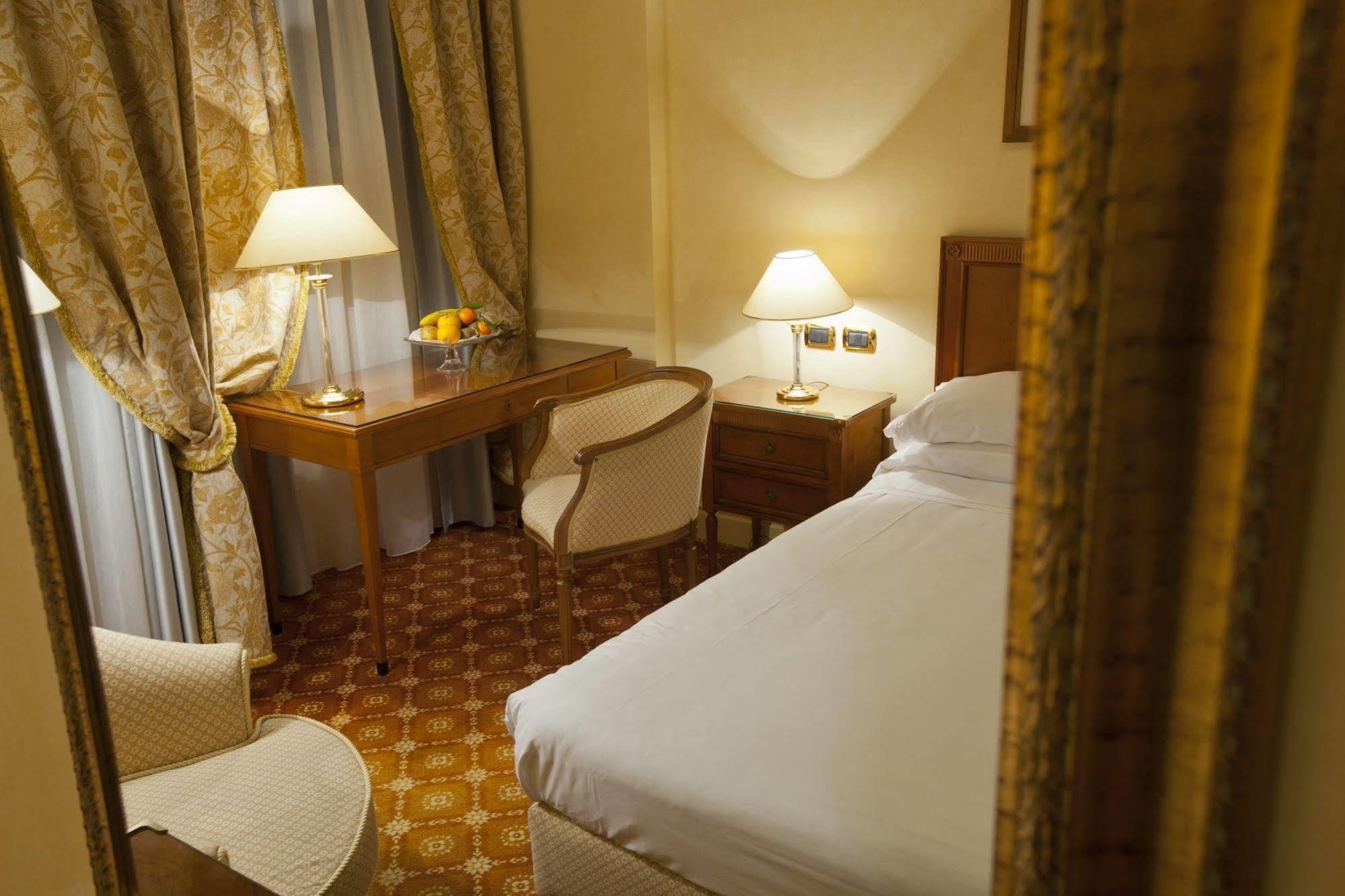 Hotel Palace