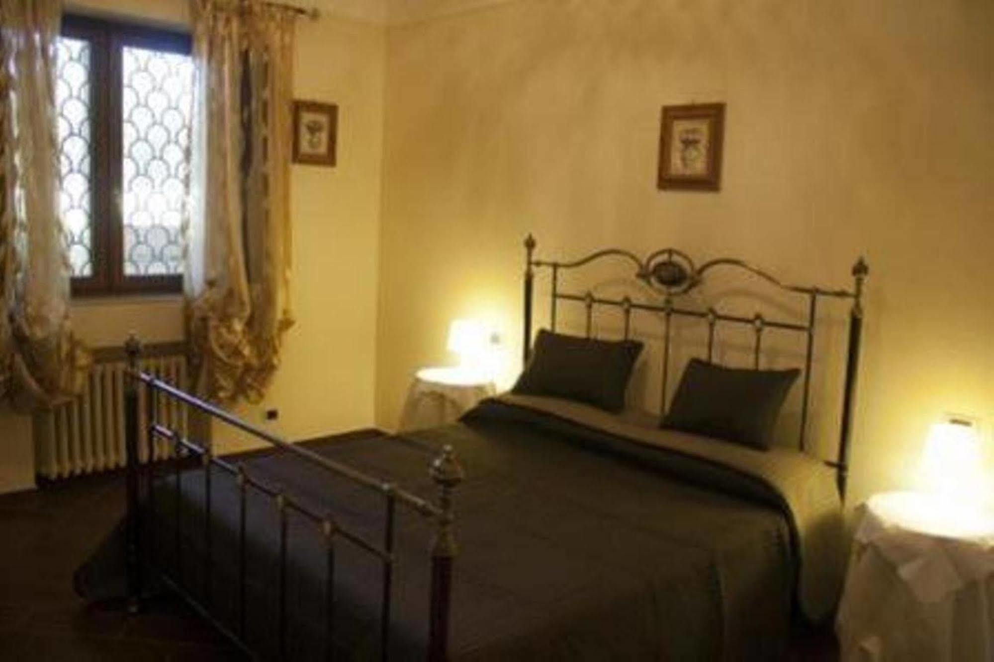 Simpson - Aeroporto Di - Guest house