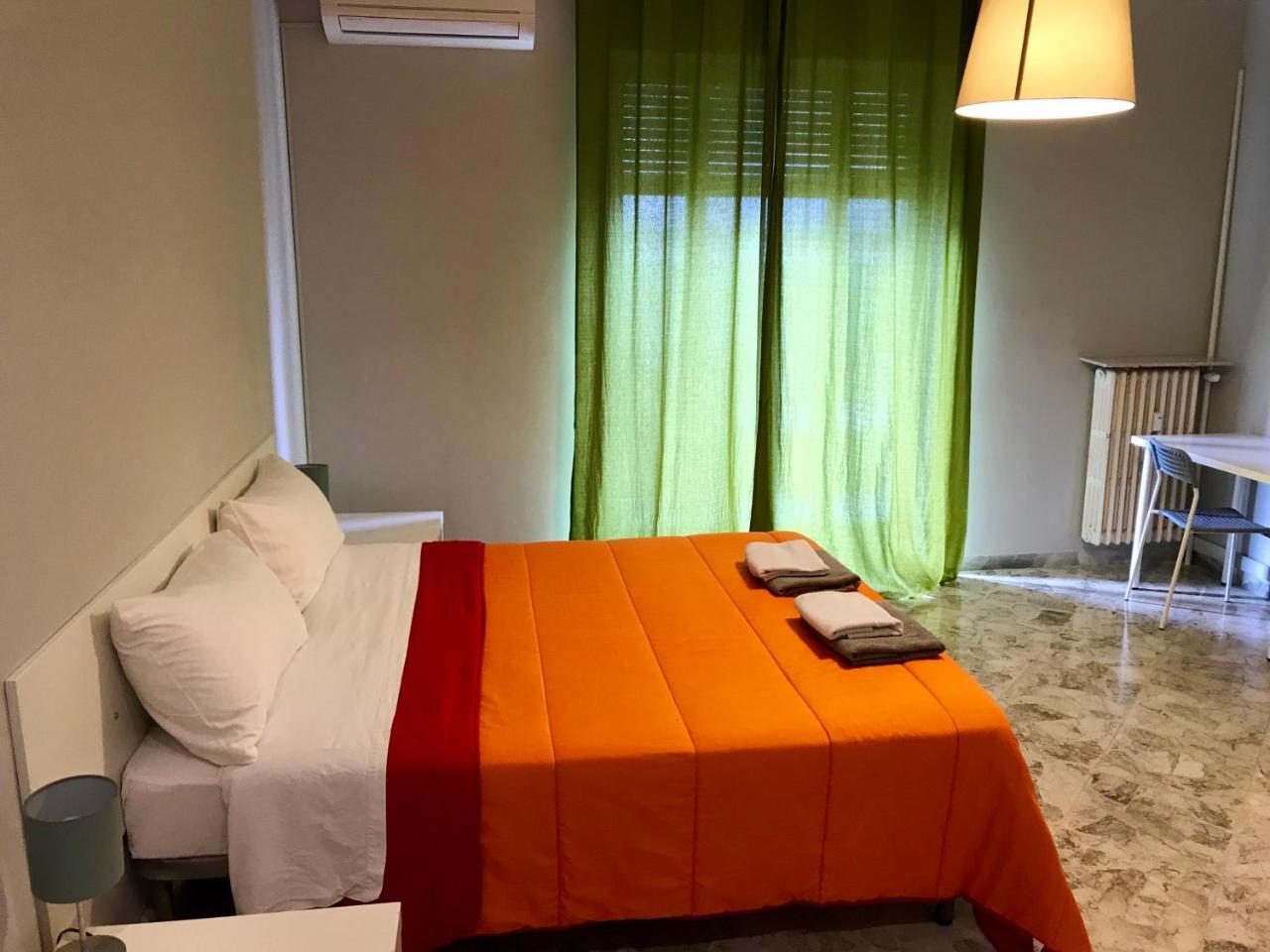 Cavour 124 -guest-room-