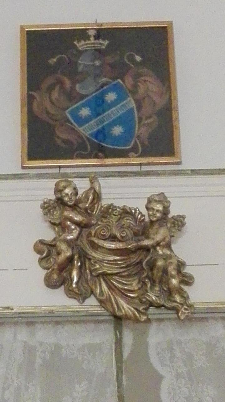 Longo De Bellis *