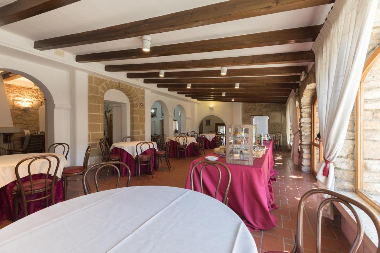 Masseria Sant'anna Hotel 4*