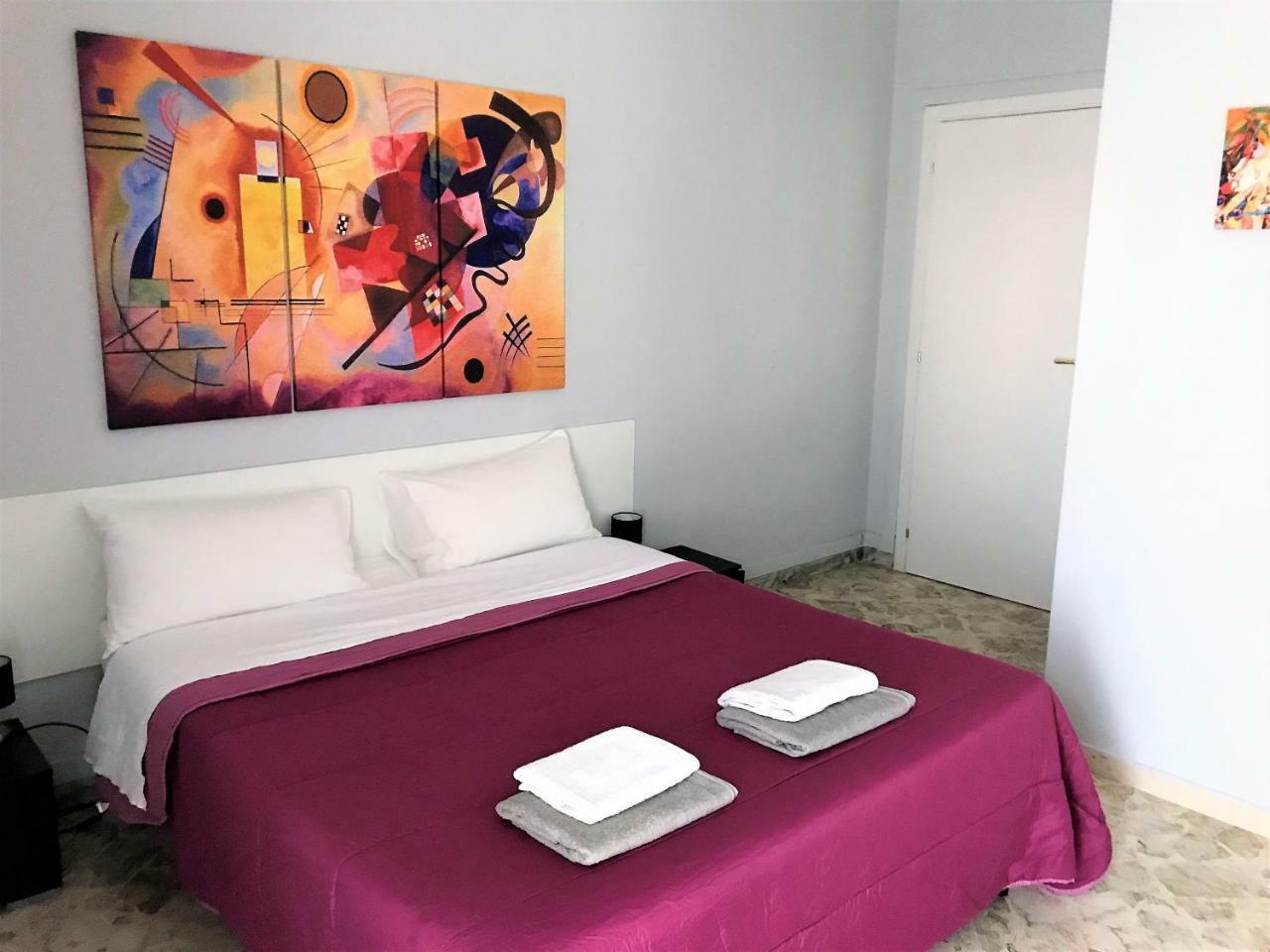 Cavour 124 -guest-room- Bed & Breakfast