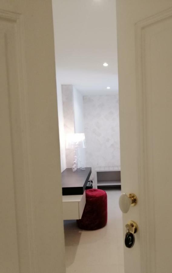 Bed & Breakfast 102 2*