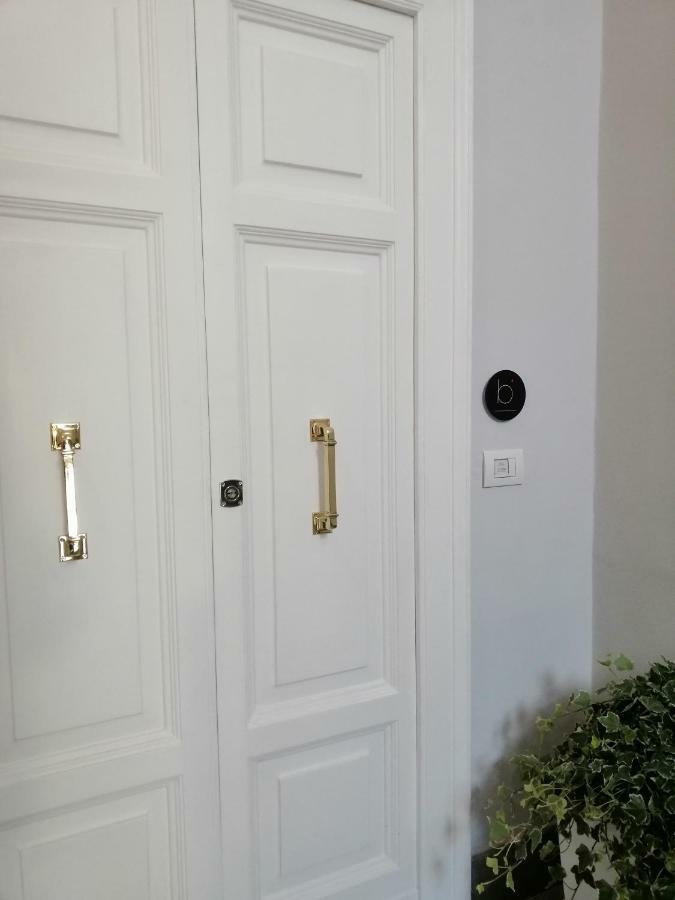 102 Bed & Breakfast Bari