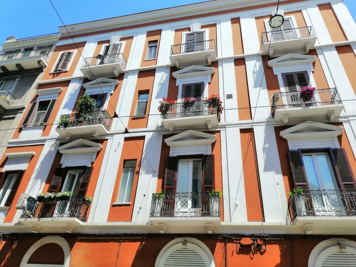 102 Bed & Breakfast 2*
