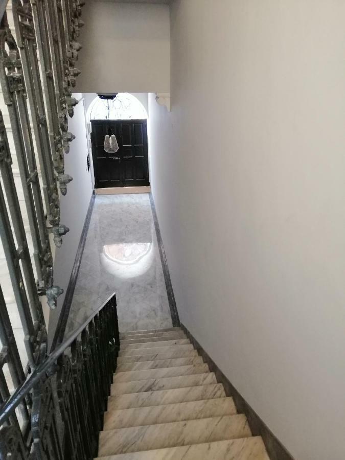 Bed & Breakfast 102 2*