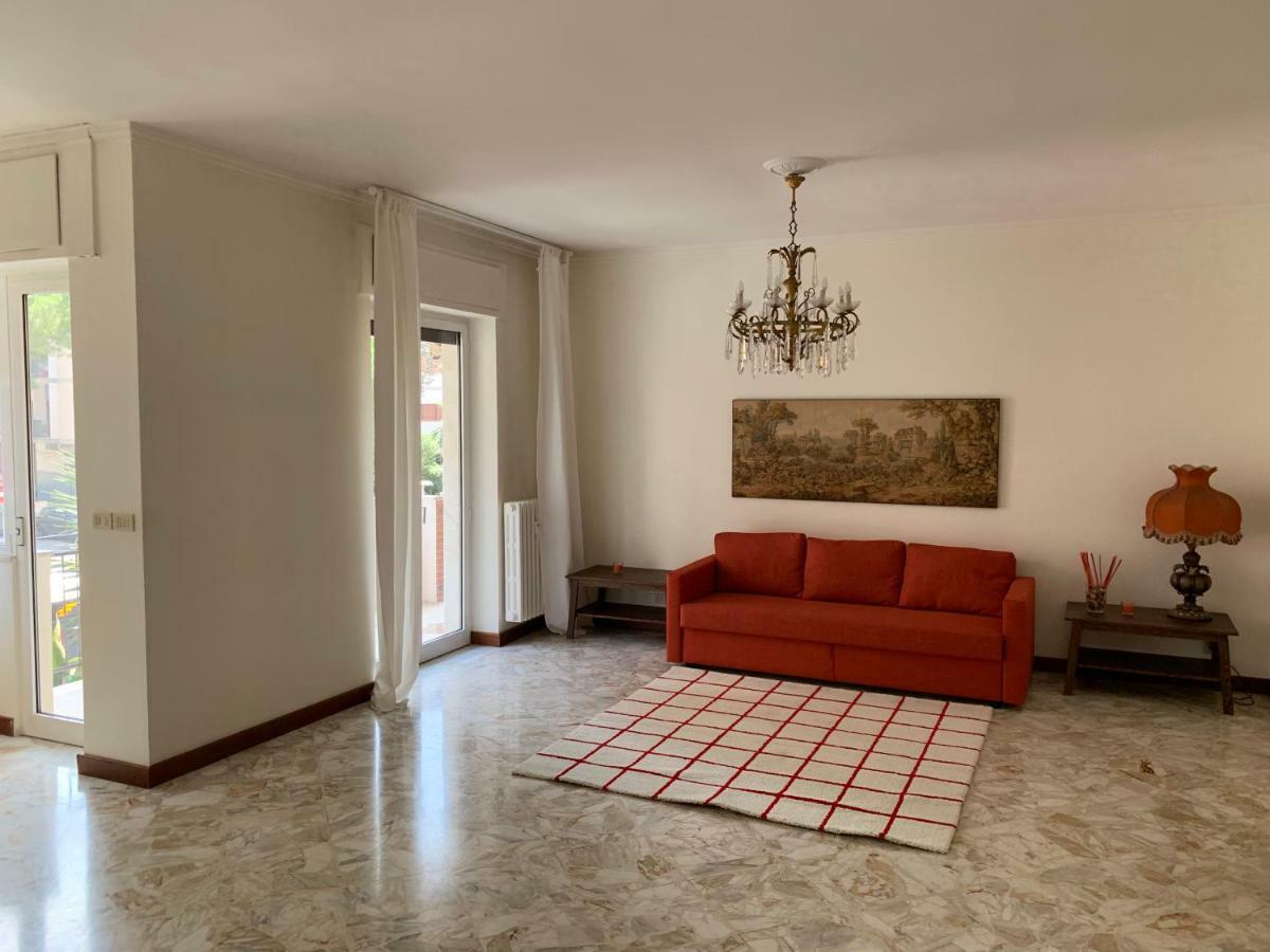 Dama House * Bari