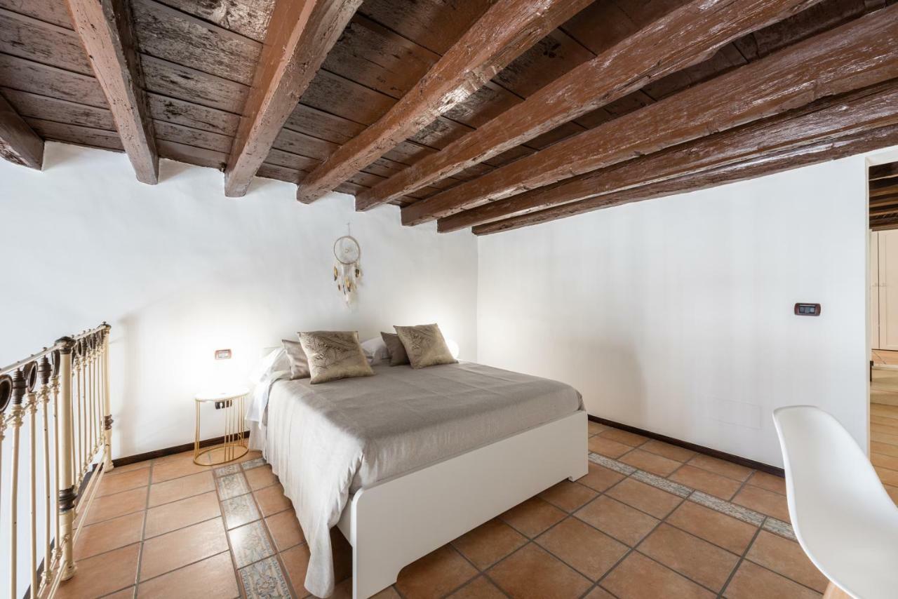 Old Town Loft M8 M8apartments * Bari
