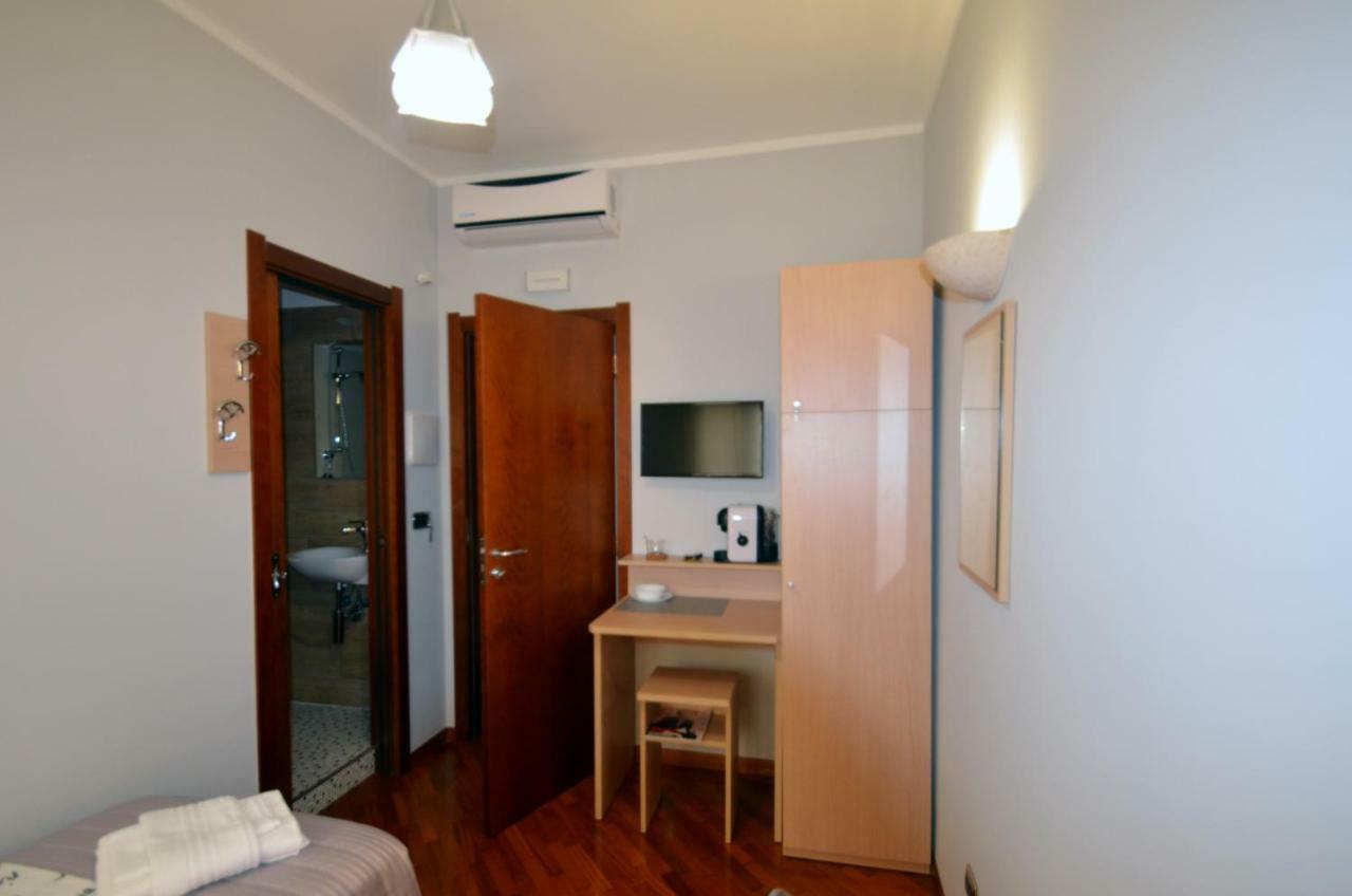 162 Bed & Breakfast