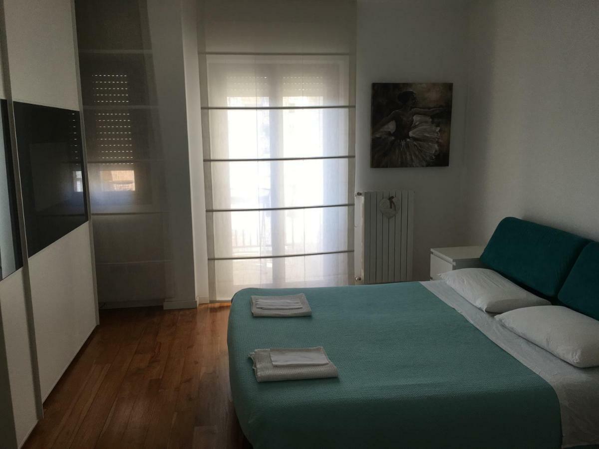 Flowers Apartment
