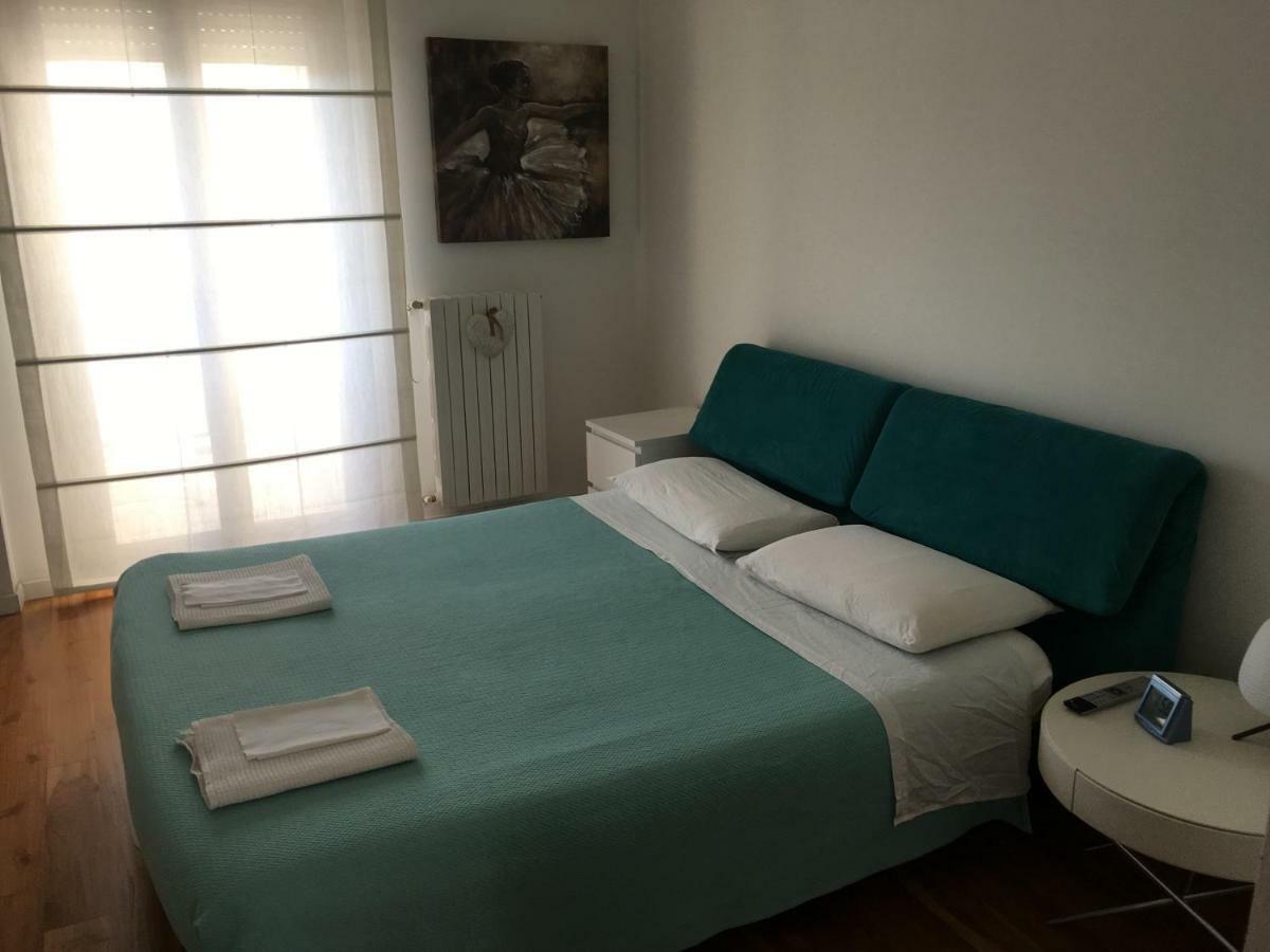 Apartment Flowers Bari