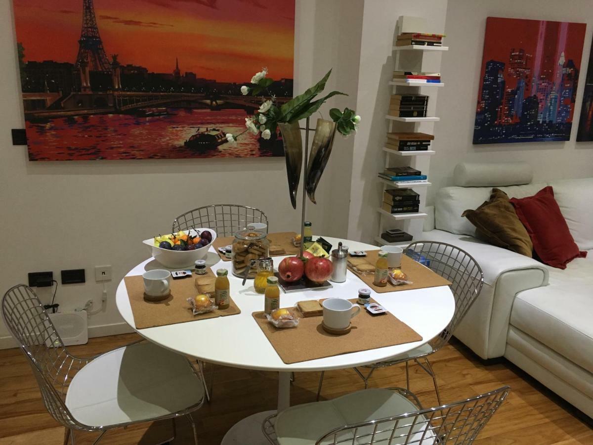 Flowers Apartment *