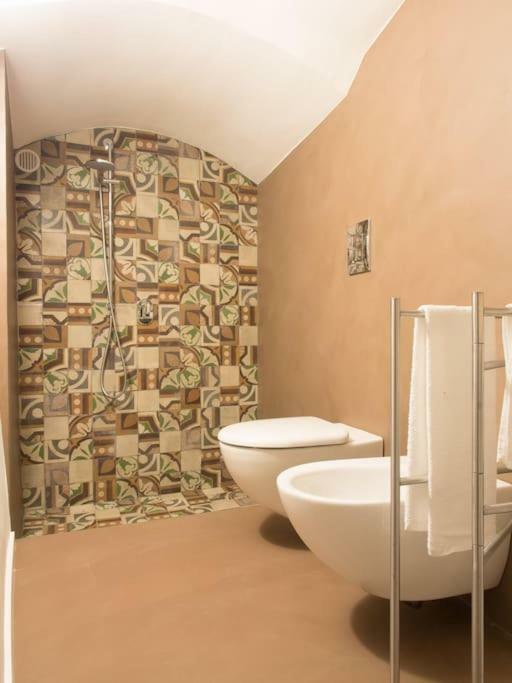 Le Case Nella Muraglia Apartment *