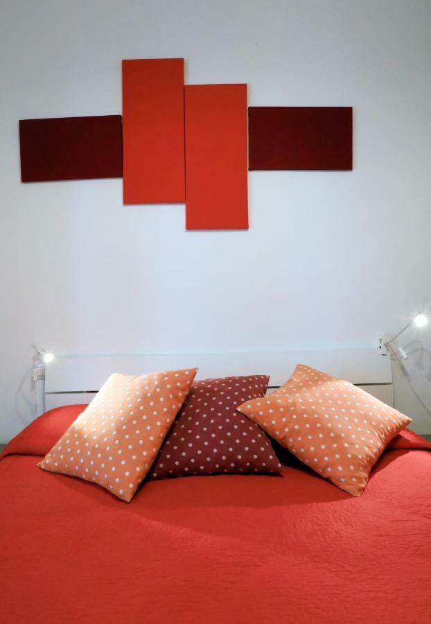 Guest house Primo Piano - Policlinico 2*