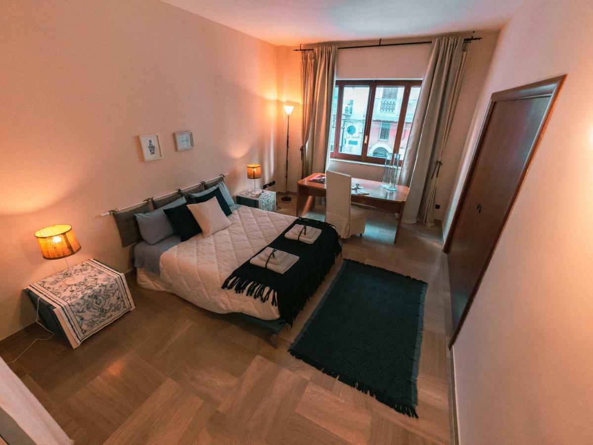 Principe Amedeo 184 Guest house
