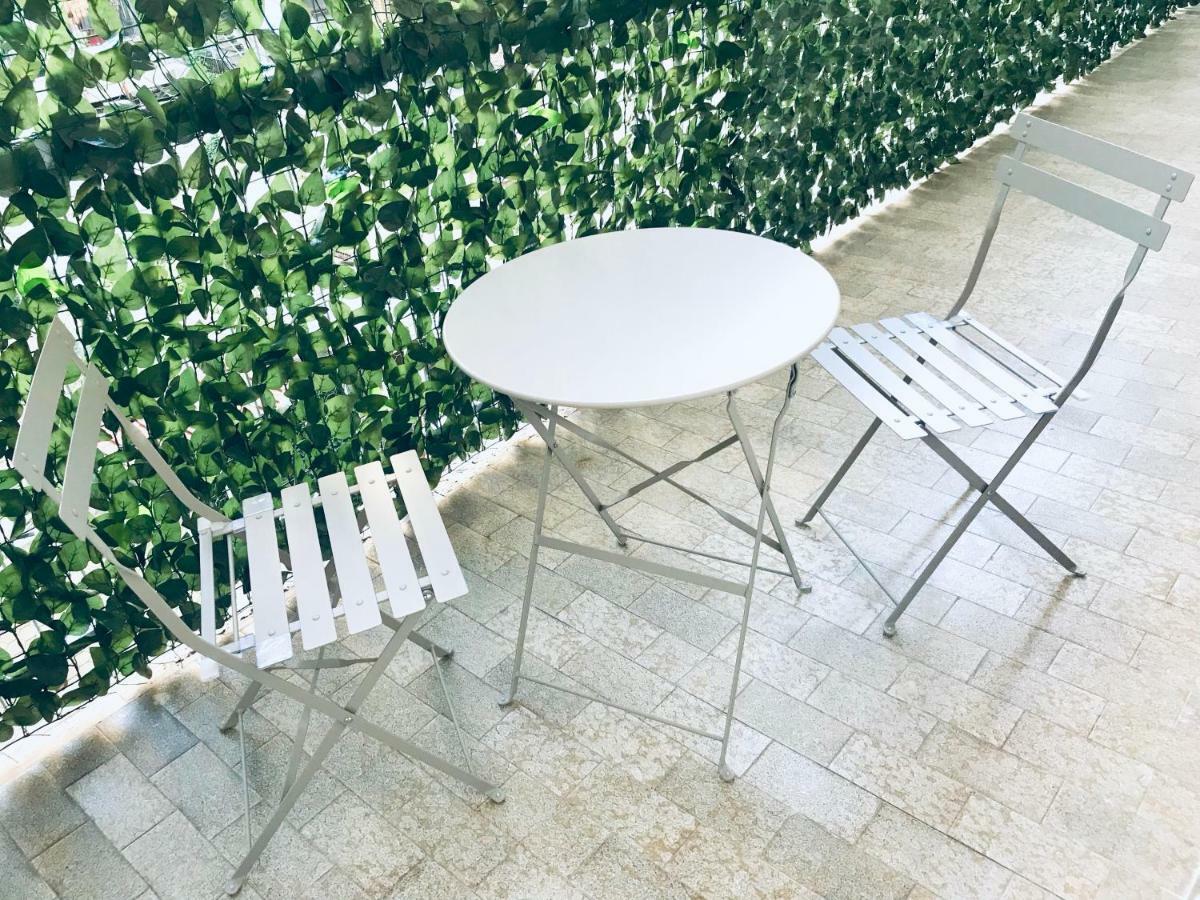 Bellhome 3 - Elegante Nel Centro Di Apartment Bari