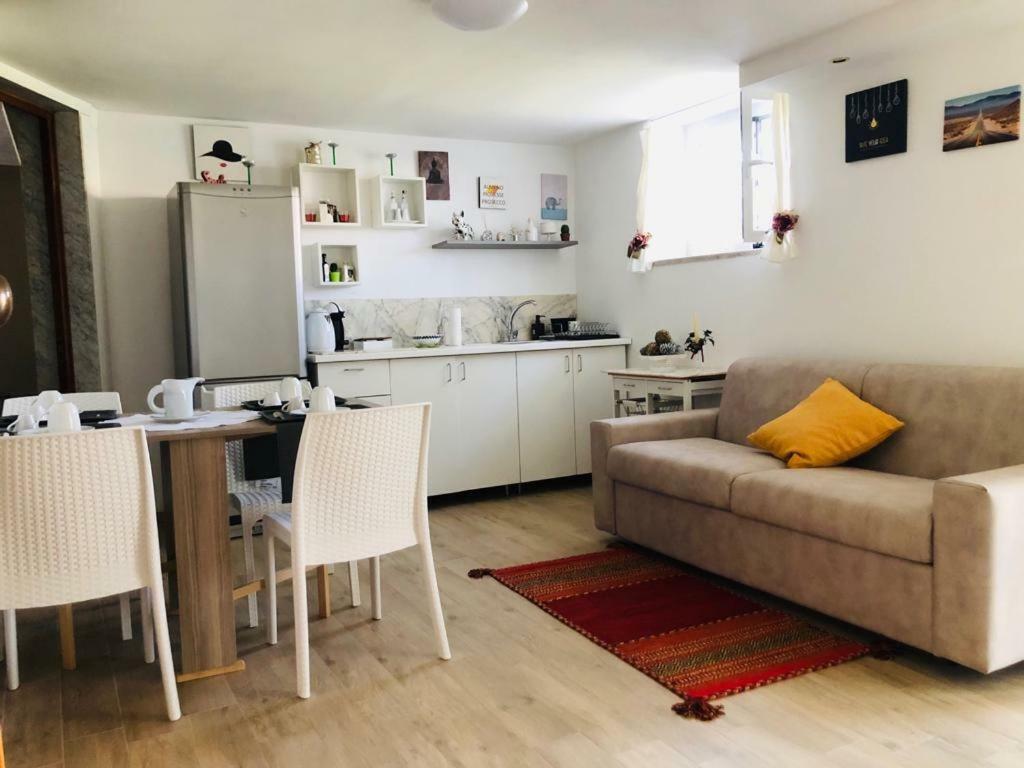 Holiday home Dimora Pierdomiceli *